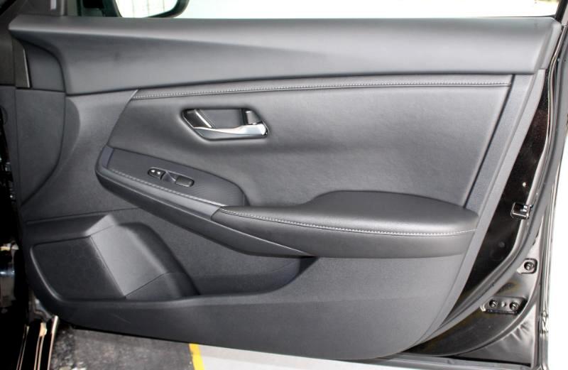 2024 Nissan Sentra SV photo 20