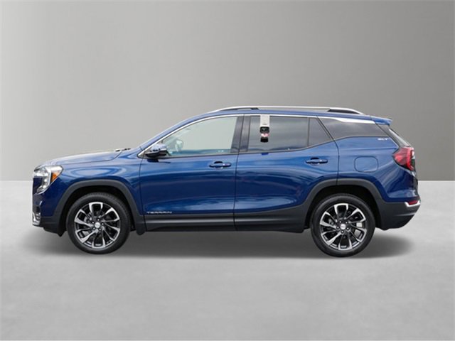Used 2022 GMC Terrain SLT with VIN 3GKALVEV7NL157469 for sale in Saint Paul, Minnesota