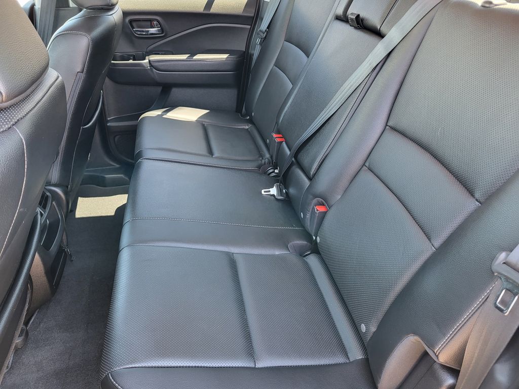2019 Honda Ridgeline RTL-E photo 26