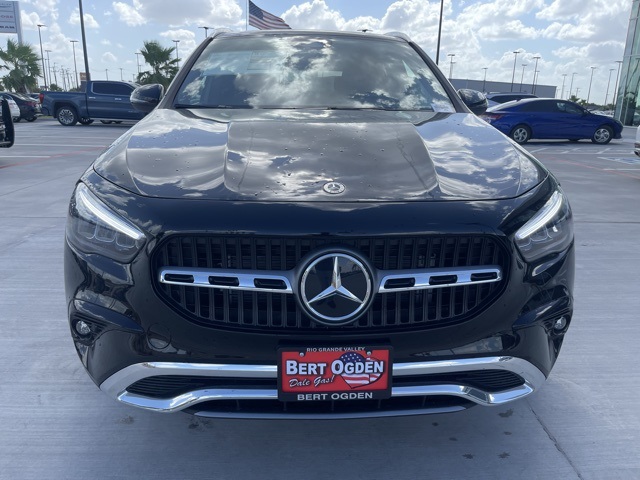 2025 Mercedes Benz GLA 250 photo 2