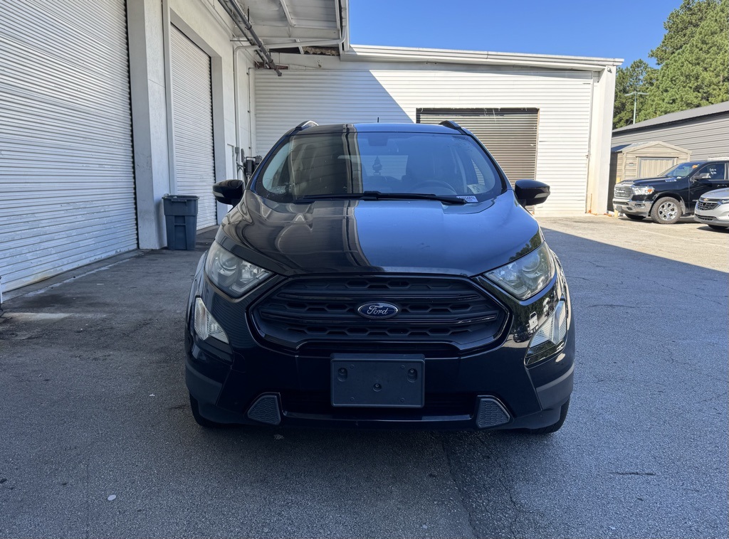 2020 Ford EcoSport SES photo 2