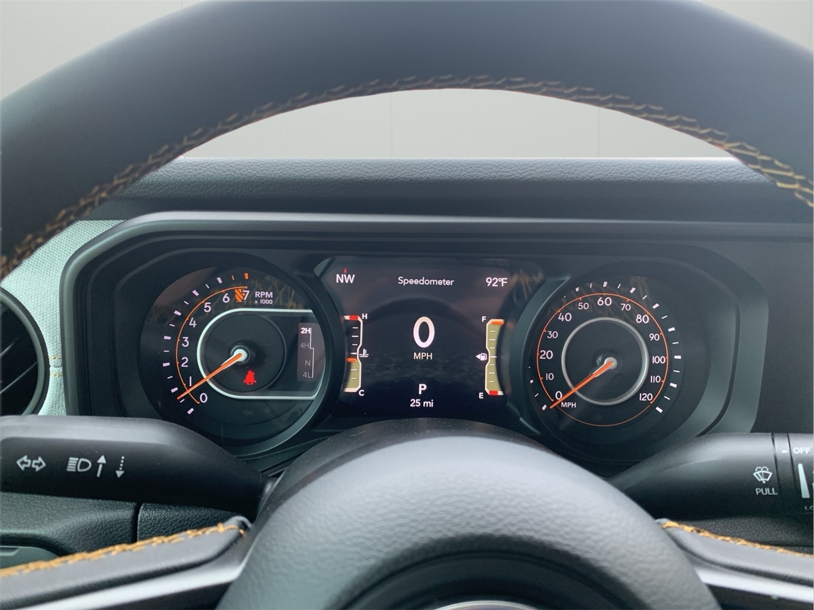 2025 Jeep Gladiator Willys photo 15