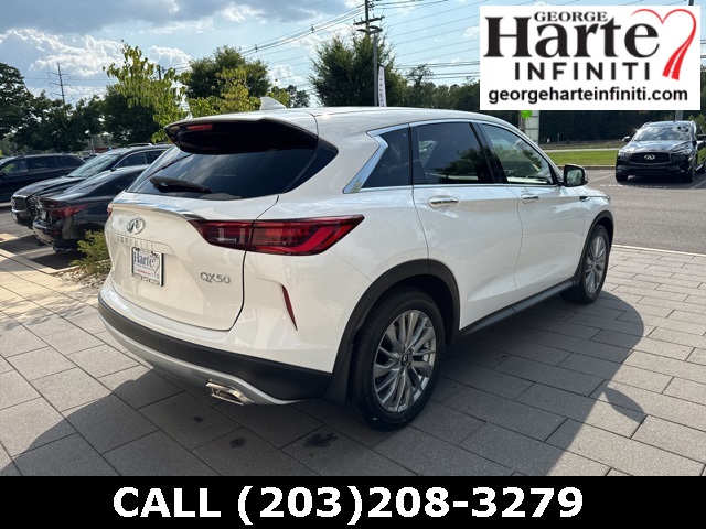 2025 Infiniti QX50 PURE AWD photo 6