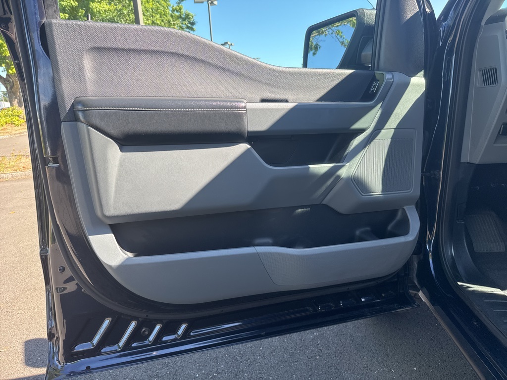 2023 Ford F-150 XLT photo 10