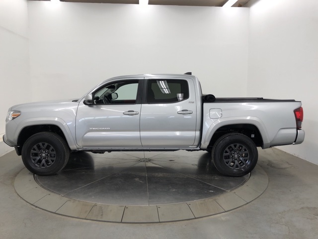 2023 Toyota Tacoma SR5 photo 4