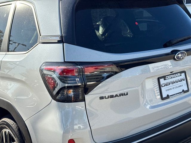 2025 Subaru Forester Limited photo 9