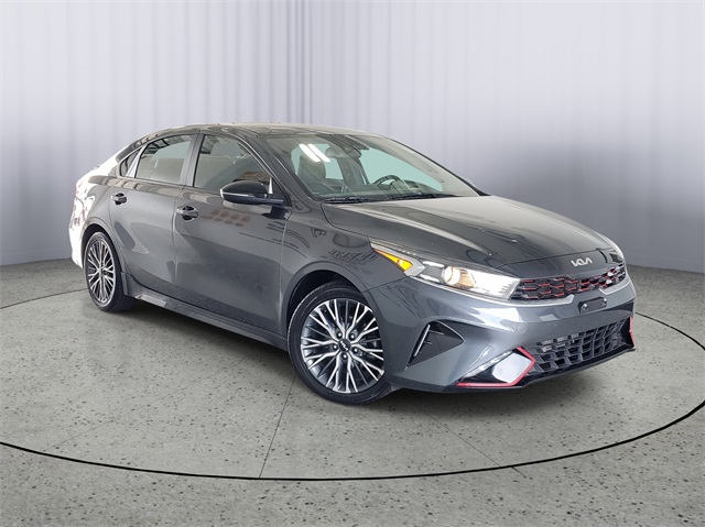 2023 Kia Forte GT-Line's photo