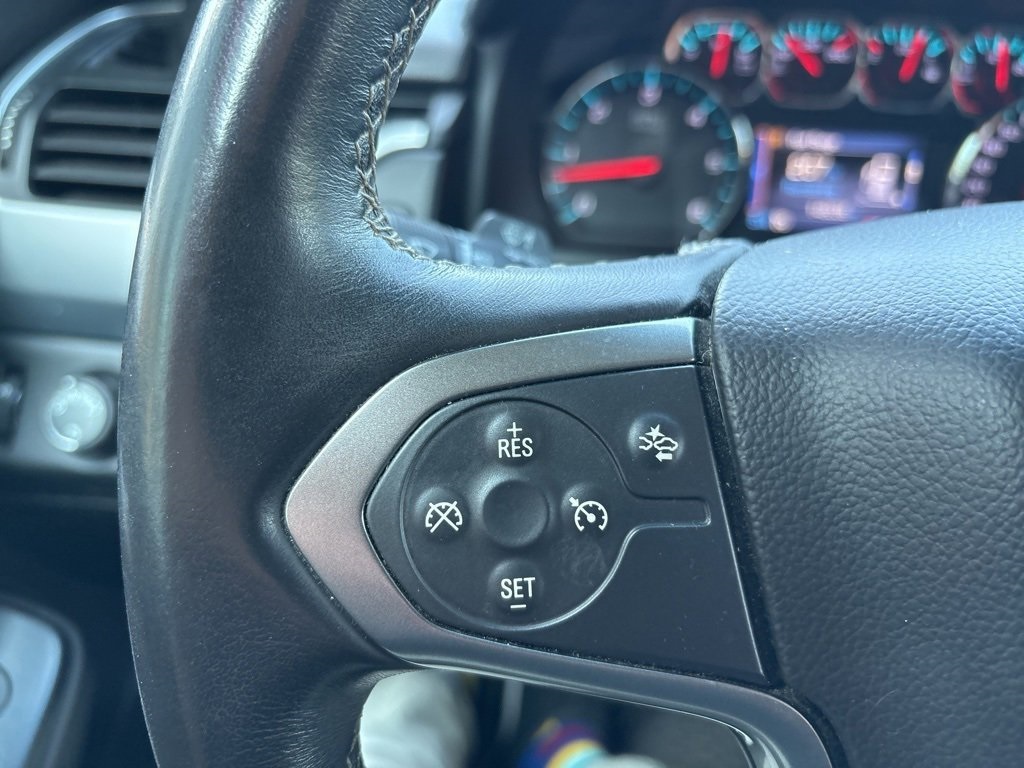 2015 Chevrolet Tahoe LT photo 14
