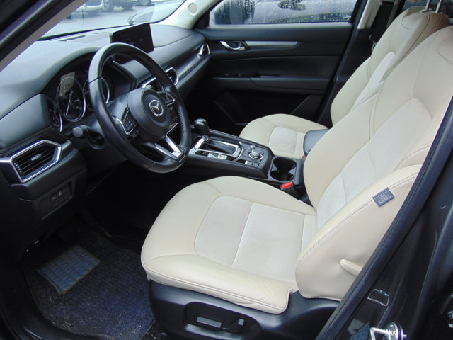 2023 Mazda CX-5 2.5 Select photo 4