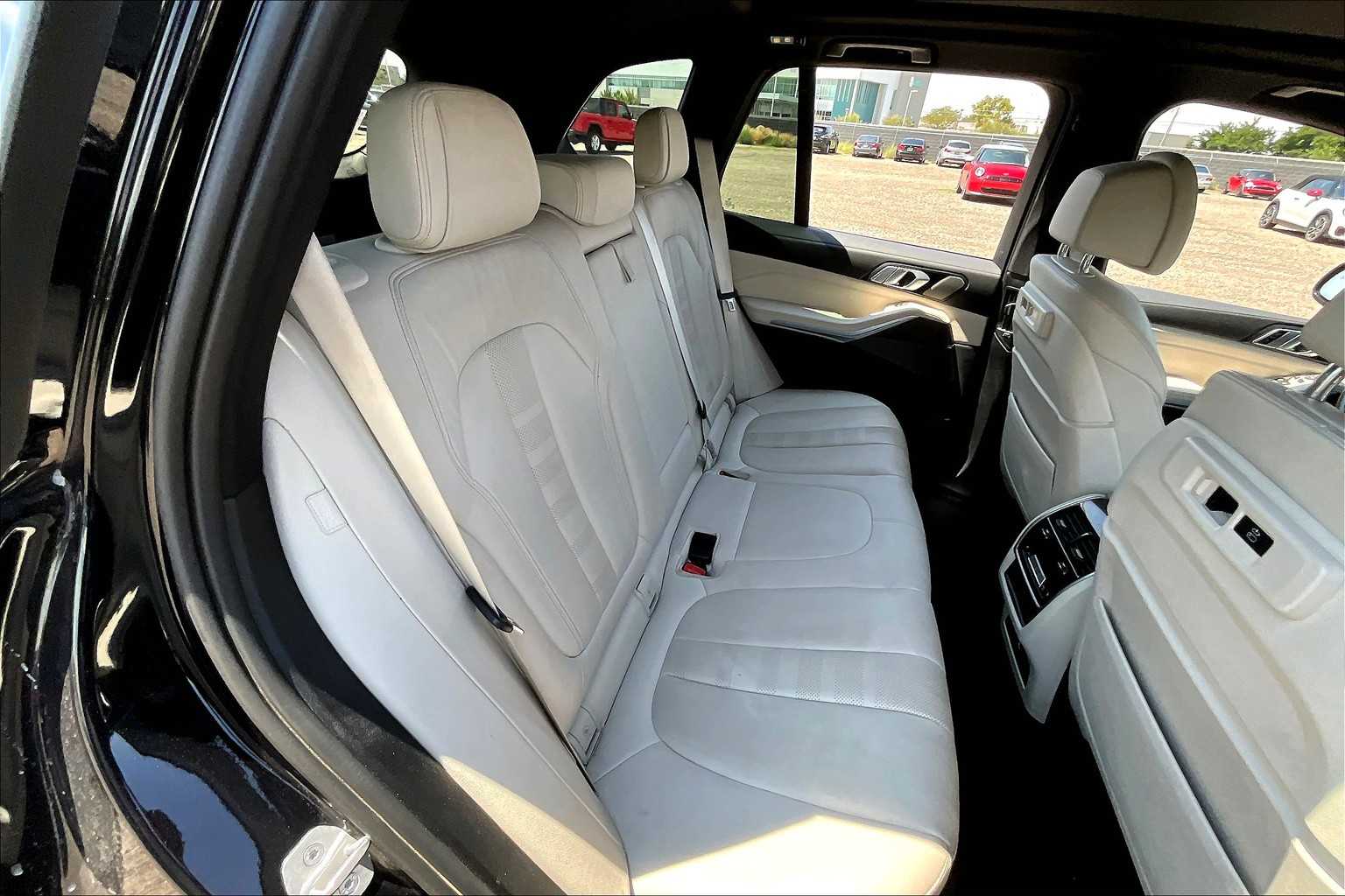 2021 Bmw X5 xDrive45e photo 18
