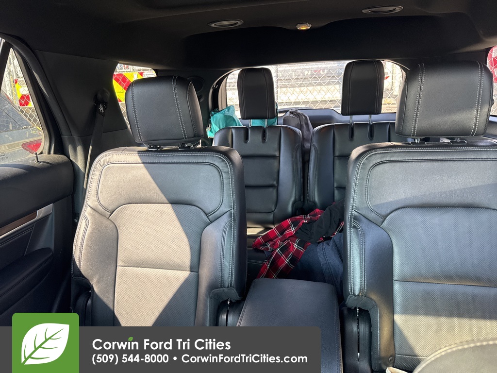 2016 Ford Explorer Limited photo 4