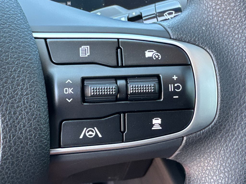 2026 Kia K5 LXS photo 22