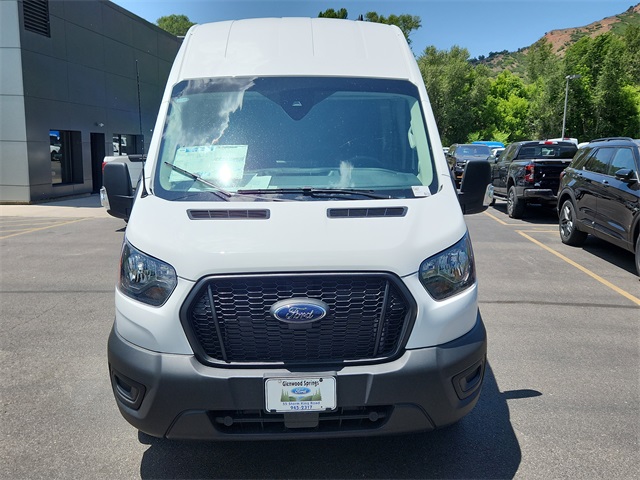 2025 Ford Transit Cargo Van photo 4