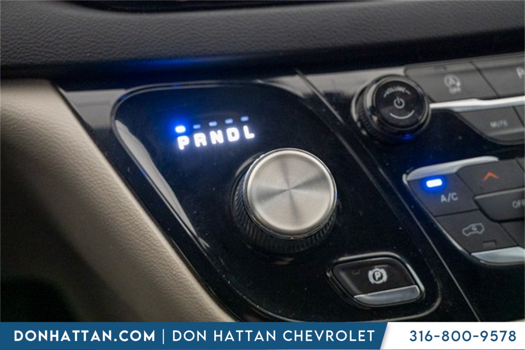 2020 Chrysler Pacifica Touring L photo 11