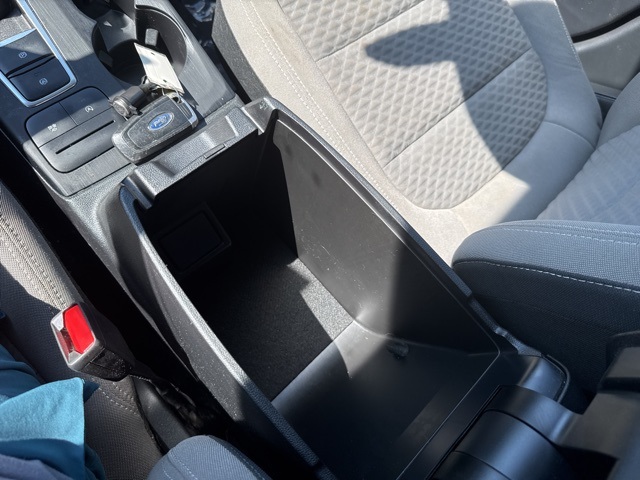 2022 Ford Escape SE photo 30