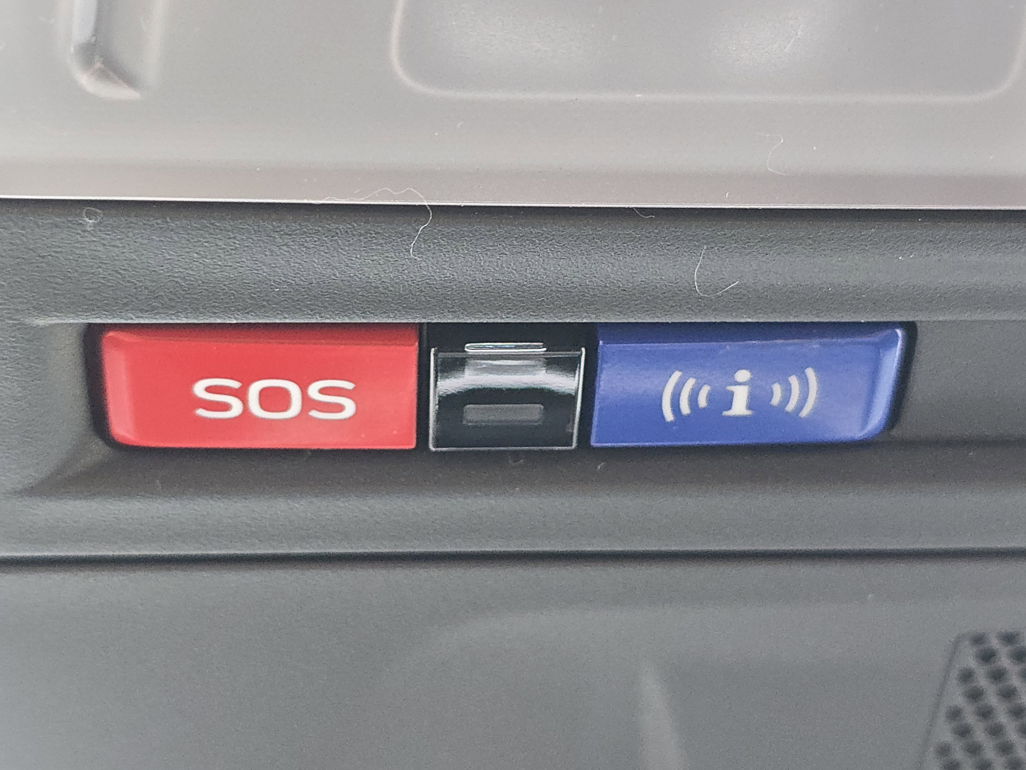2025 Subaru Crosstrek Premium photo 12