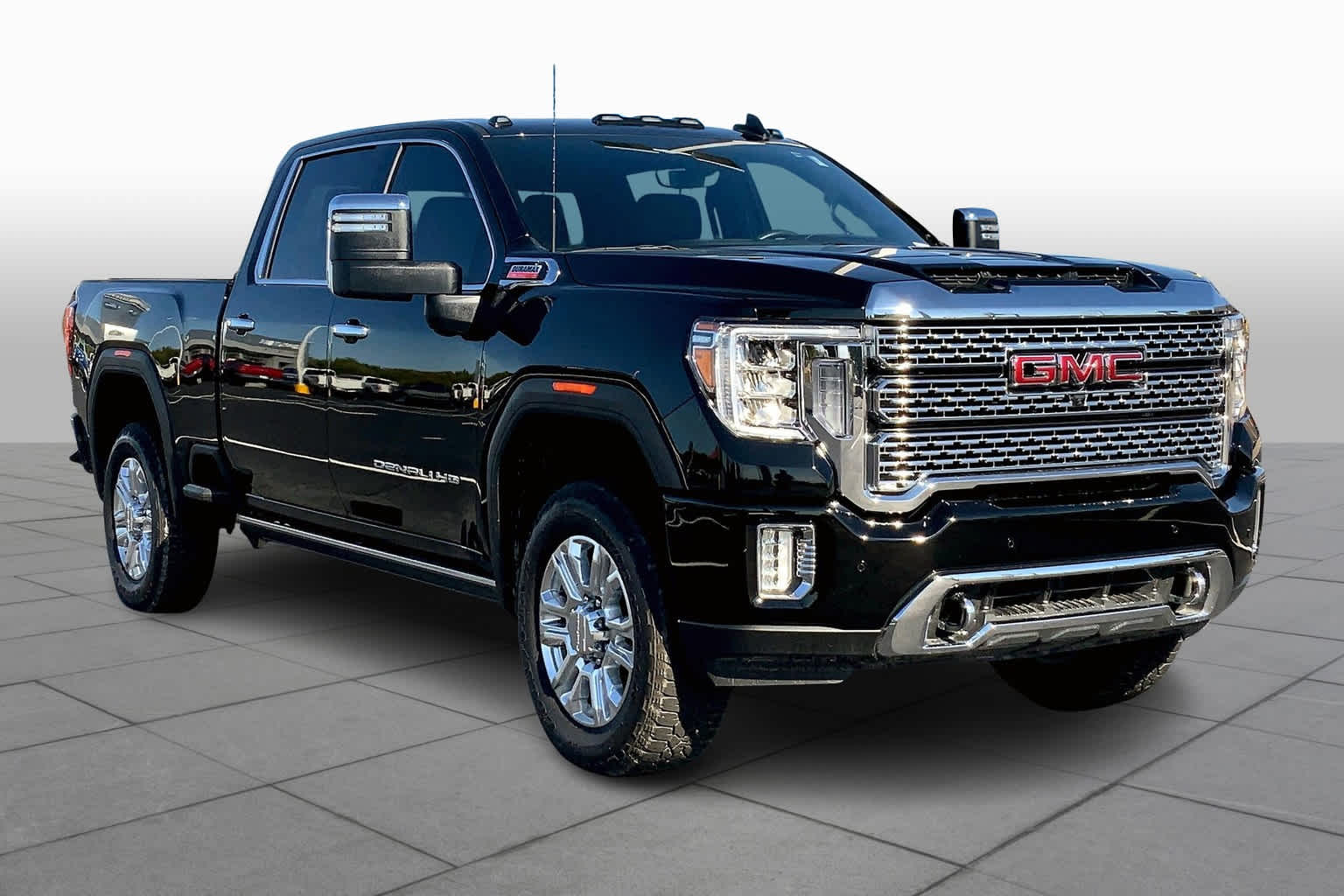 2022 Gmc Sierra HD Denali photo 2