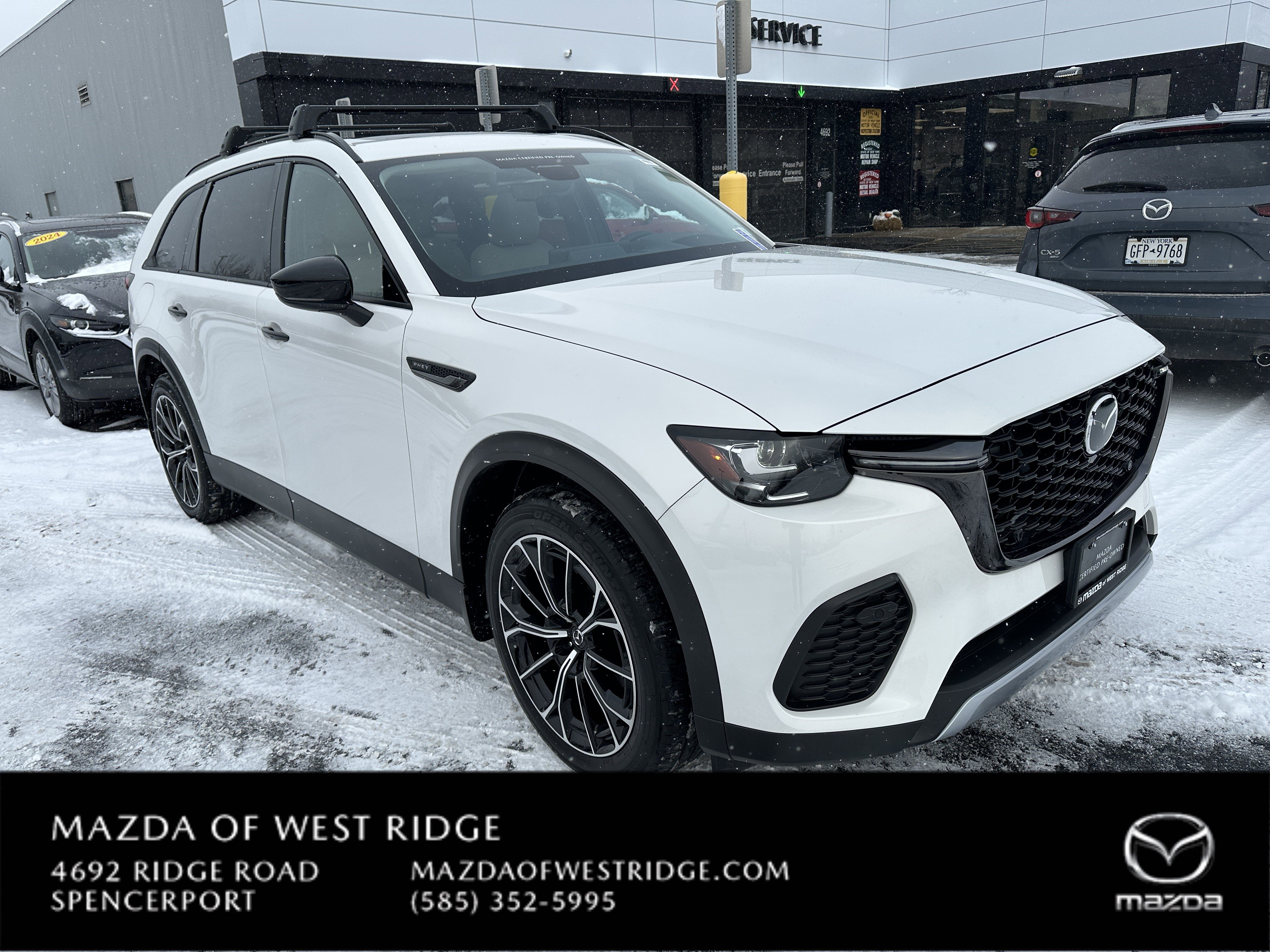 2025 Mazda CX-70 Premium Package's photo