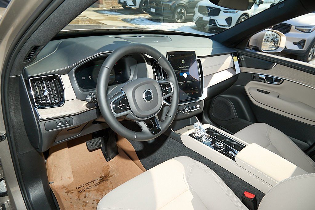2026 VOLVO XC90 - Image 11