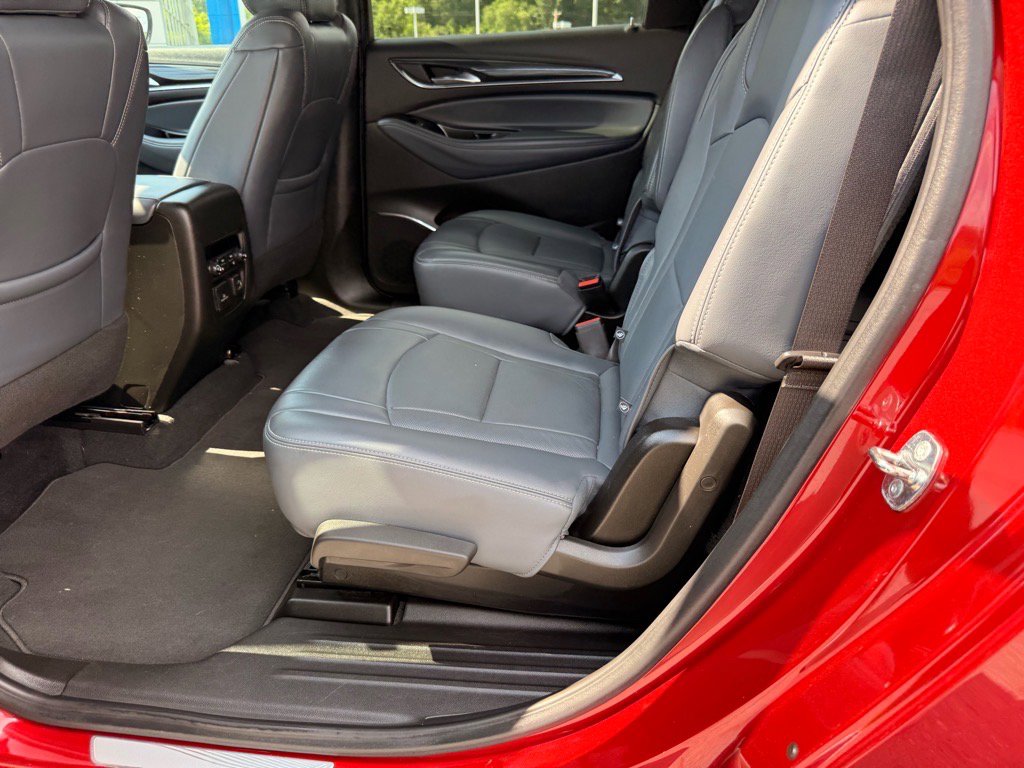2024 Buick Enclave Premium photo 10