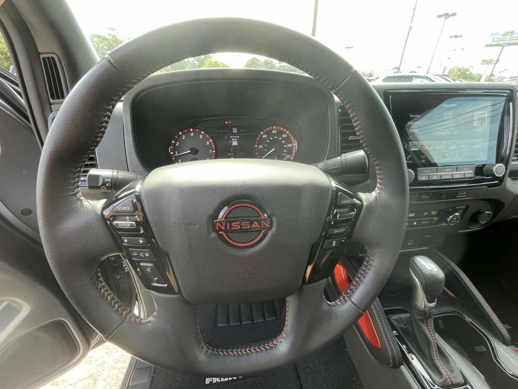2024 Nissan Frontier PRO-X photo 19