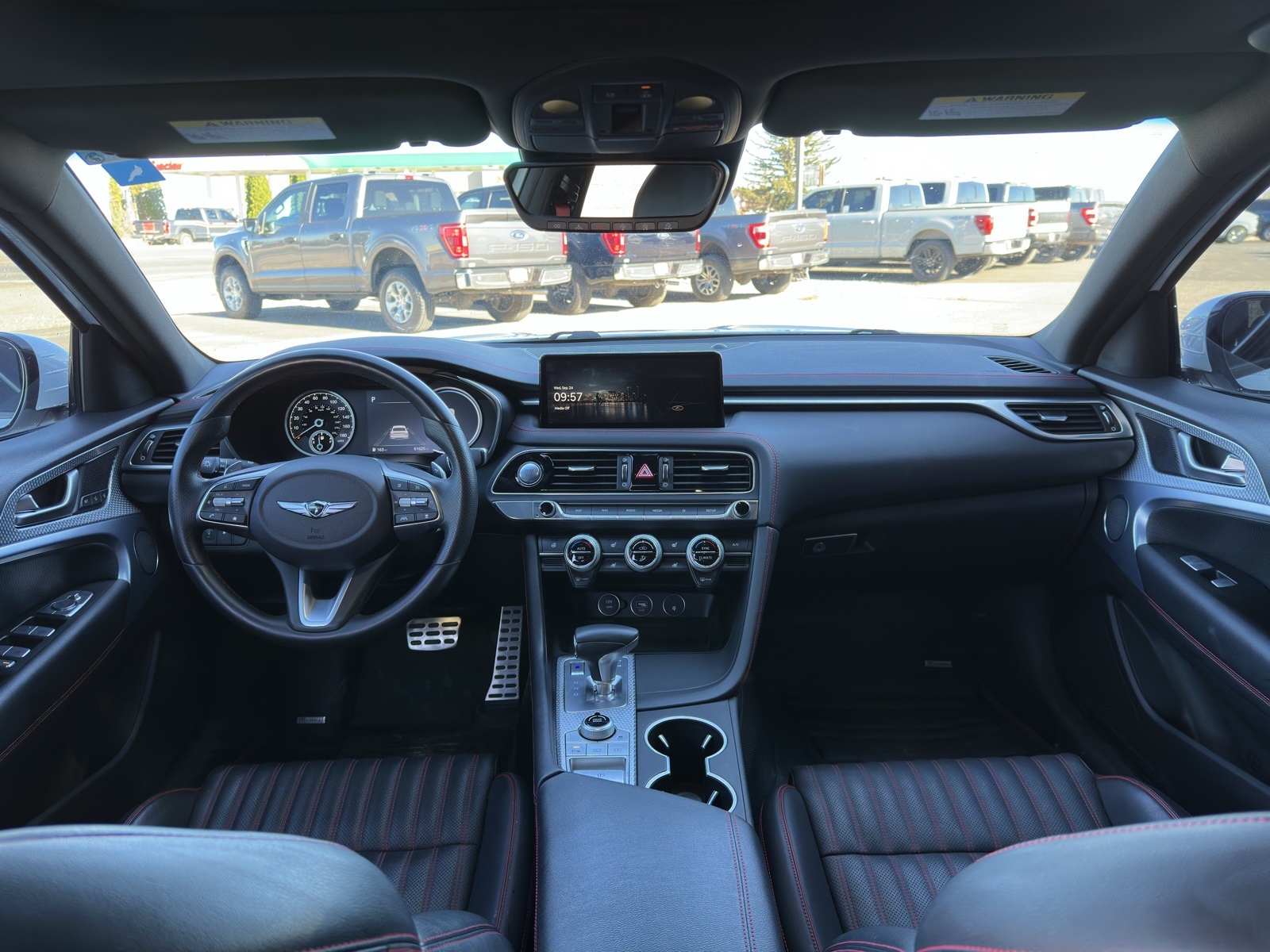 2023 Genesis G70 Sport Prestige 2.0T photo 10