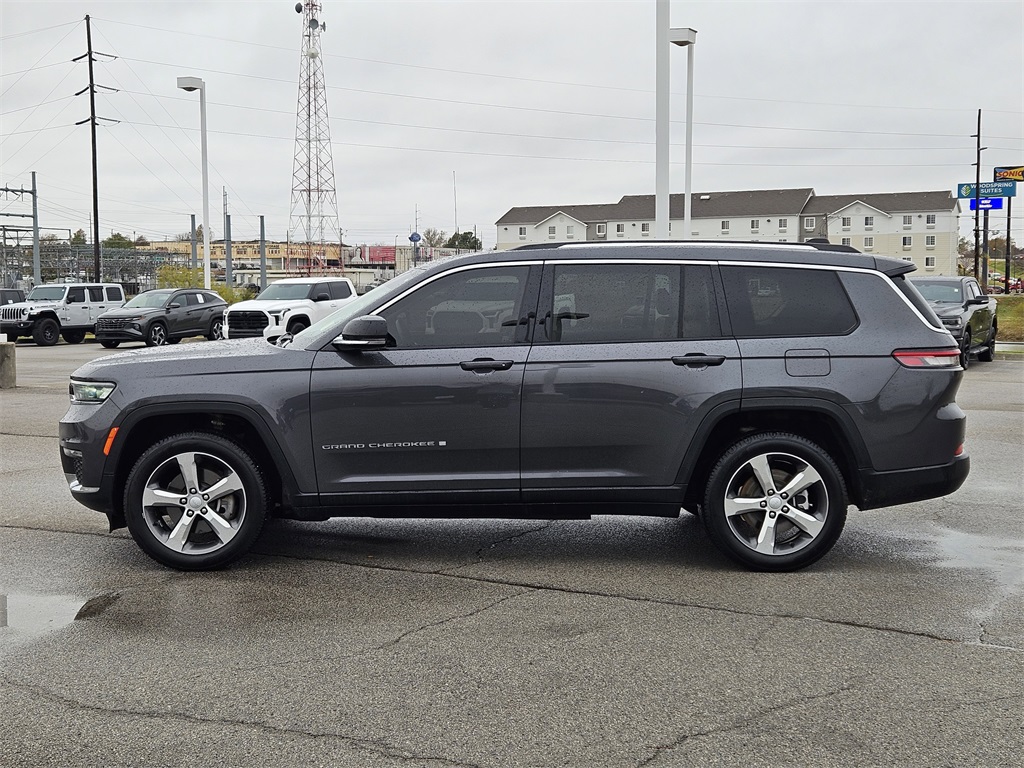 2021 Jeep Grand Cherokee Limited photo 3