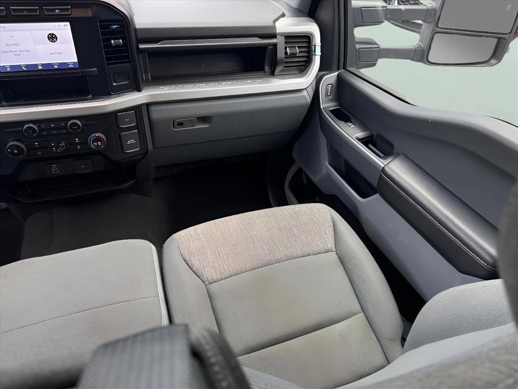 2024 Ford F-250 photo 11