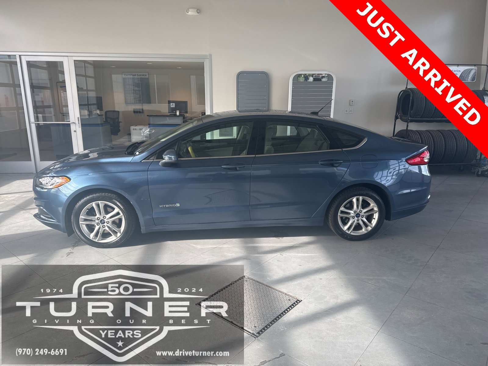 2018 Ford Fusion Hybrid S photo 2