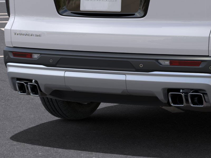 2025 Chevrolet Traverse photo 13