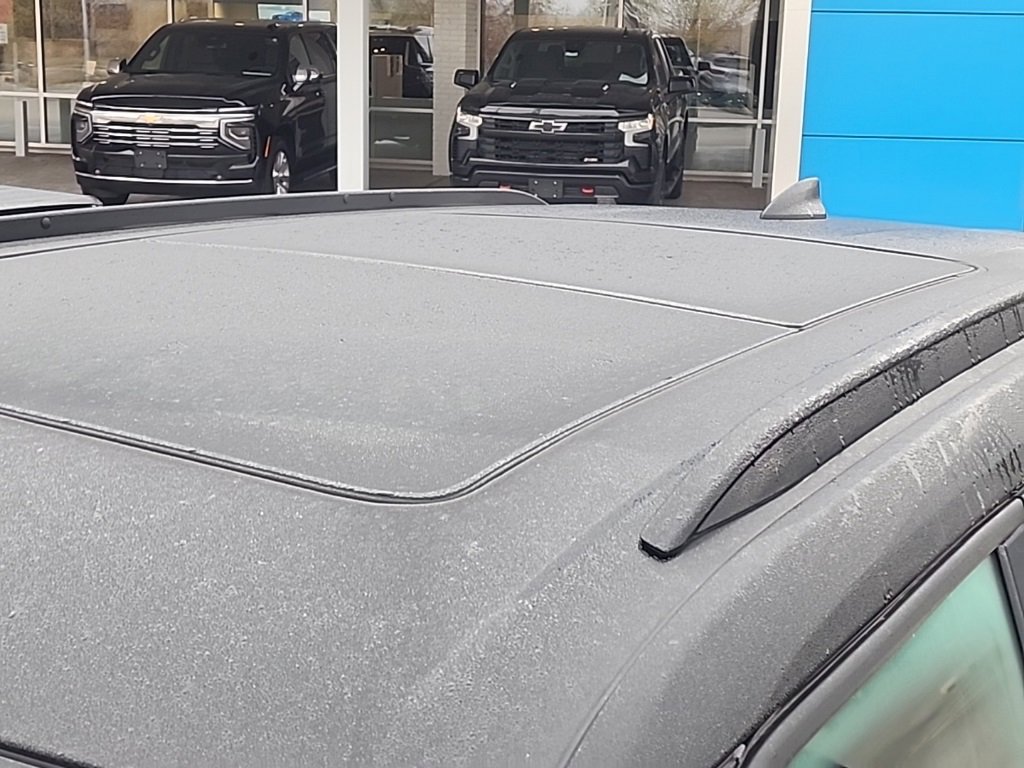 2024 Chevrolet Blazer RS photo 2