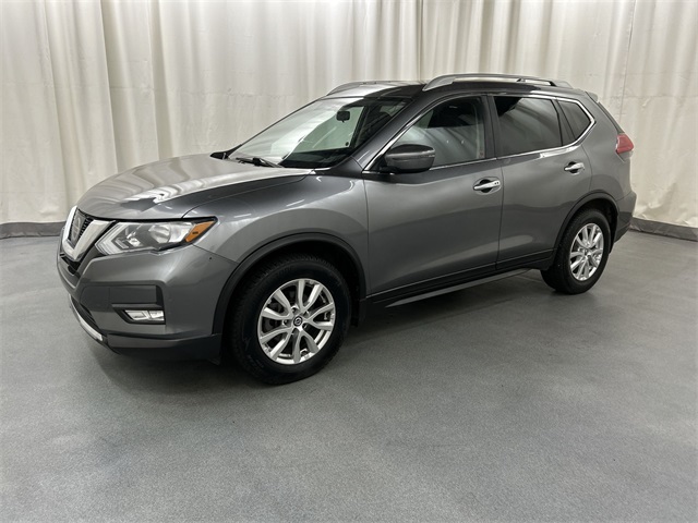 Used 2017 Nissan Rogue SV with VIN 5N1AT2MTXHC893571 for sale in Waterbury, CT