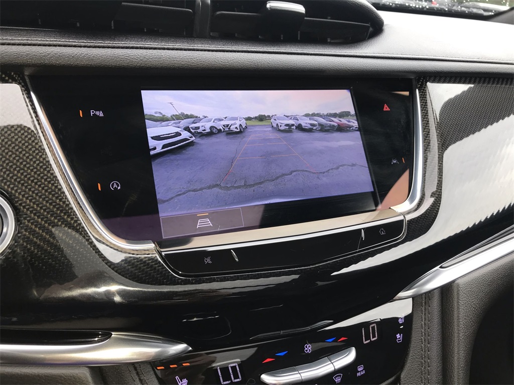 2023 Cadillac XT6 Sport photo 17