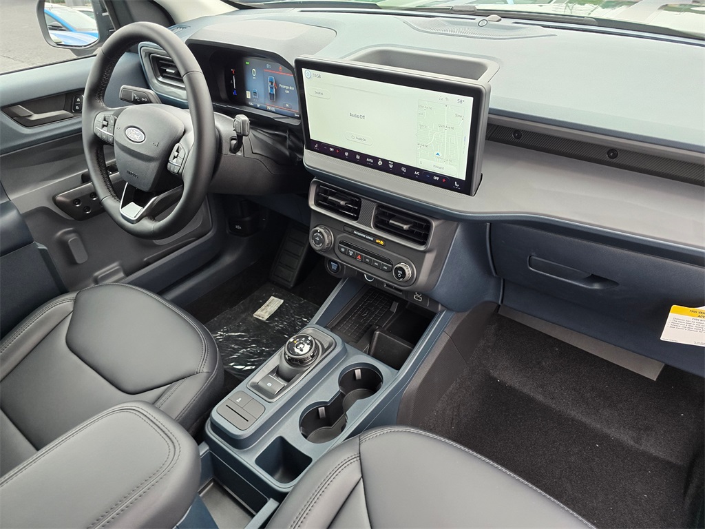 2025 Ford Maverick Lariat photo 9