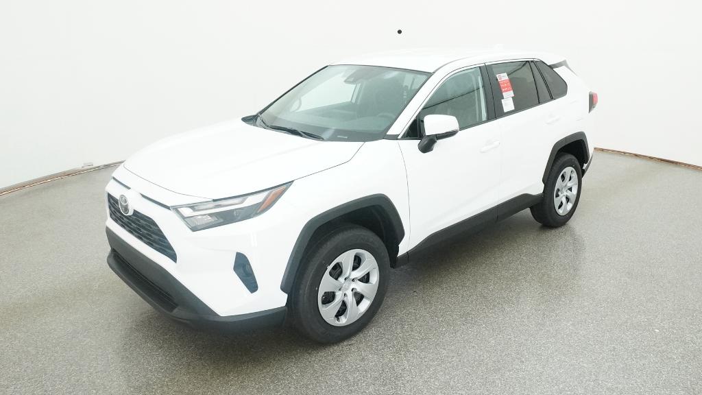 2025 Toyota RAV4 LE's photo