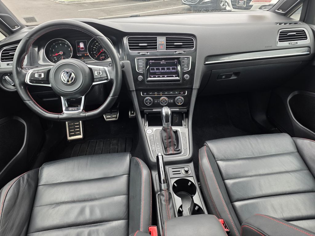 2015 Volkswagen Golf GTI Autobahn photo 10