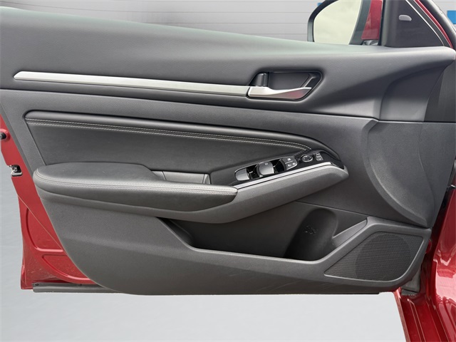 2023 Nissan Altima 2.5 SL photo 13