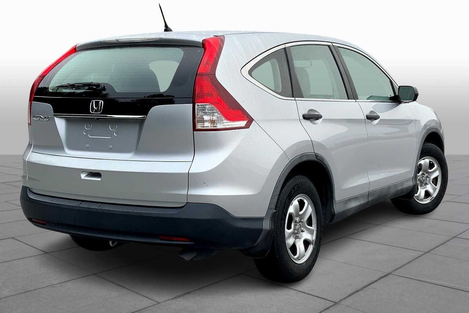2014 Honda CR-V LX photo 12