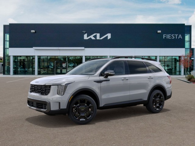 New 2025 Wolf Gray Kia X-Line EX image 3