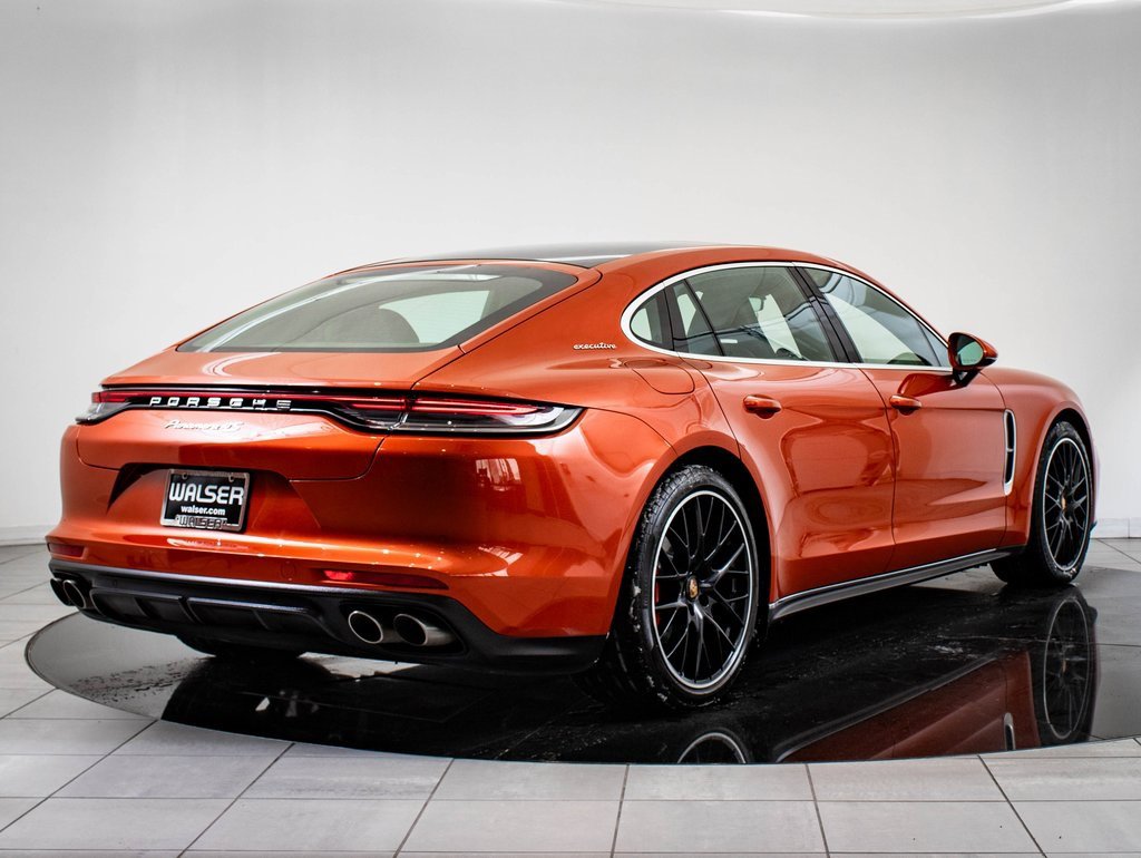 2022 Porsche Panamera 4S Executive photo 8
