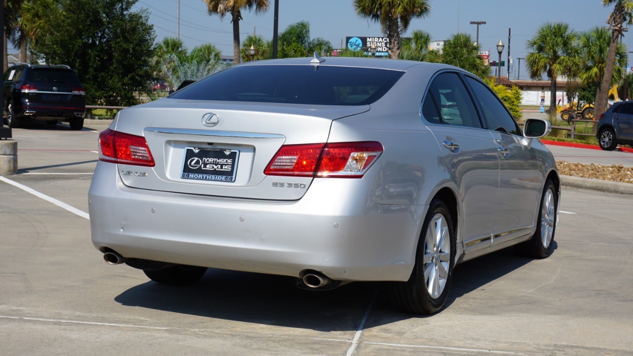2010 Lexus ES 350 photo 6