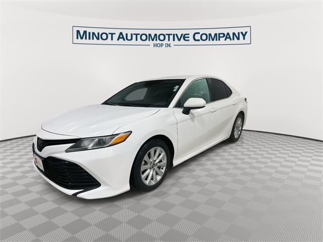 2020 Toyota Camry LE photo 4