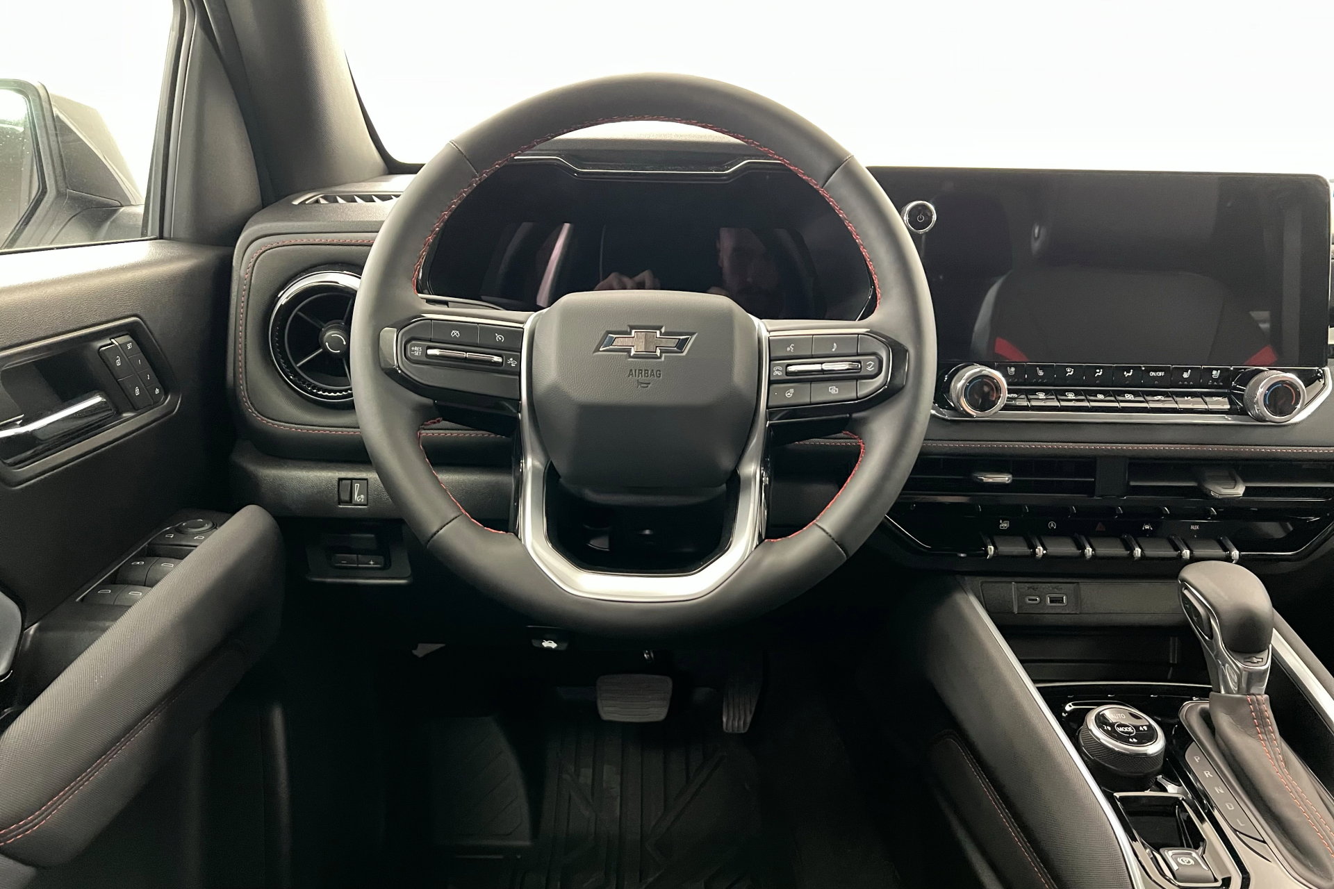 2026 Chevrolet Colorado Z71 photo 12