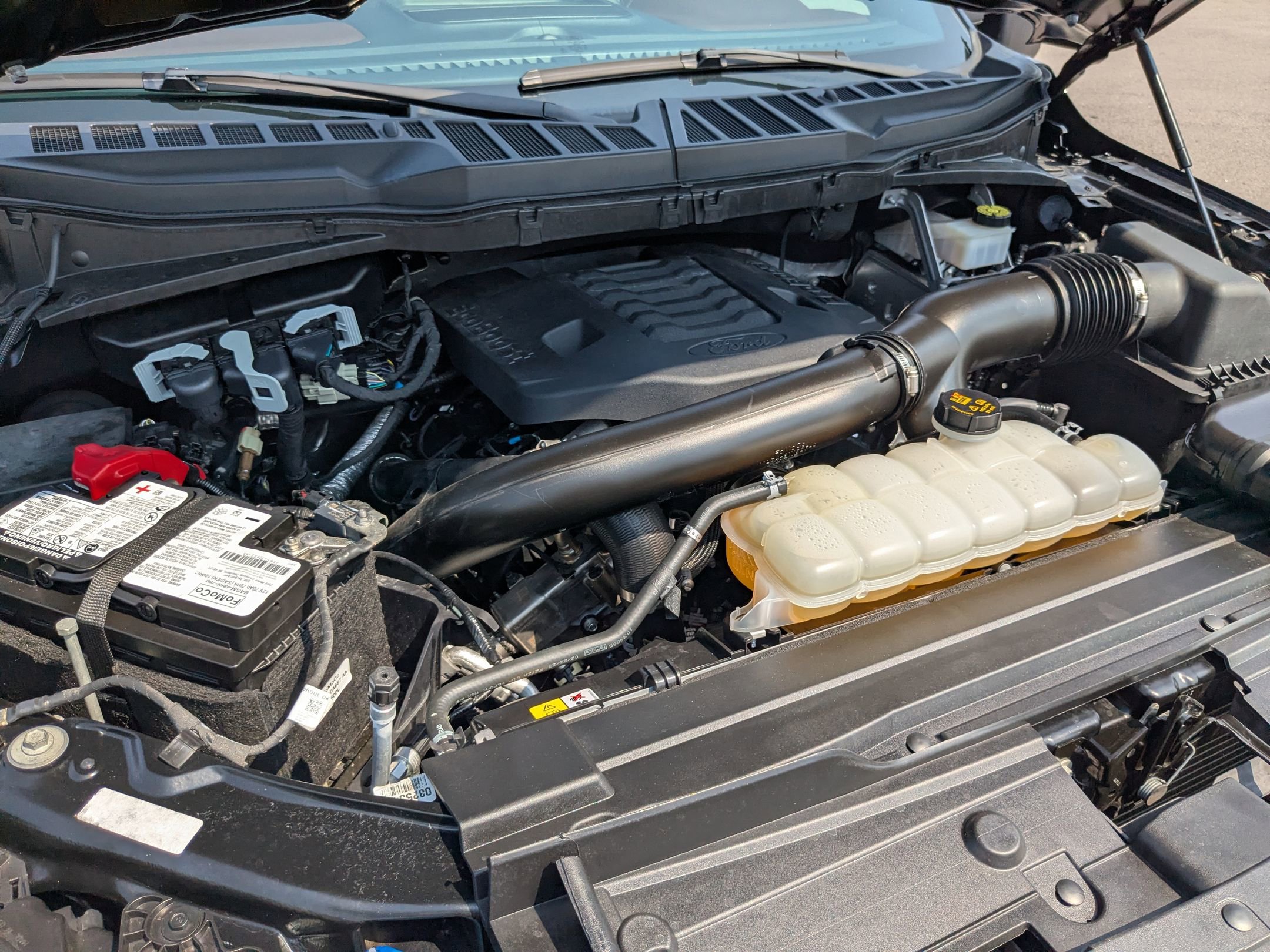 2023 Ford F-150 Lariat photo 42