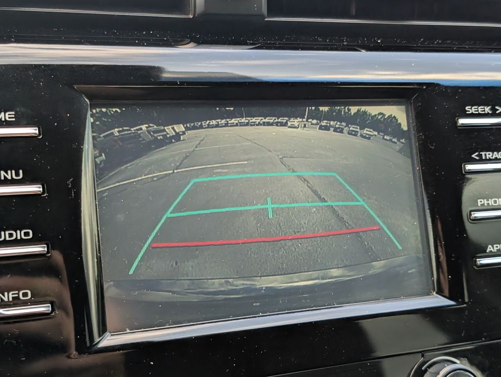 2018 Toyota Camry SE XLE photo 15