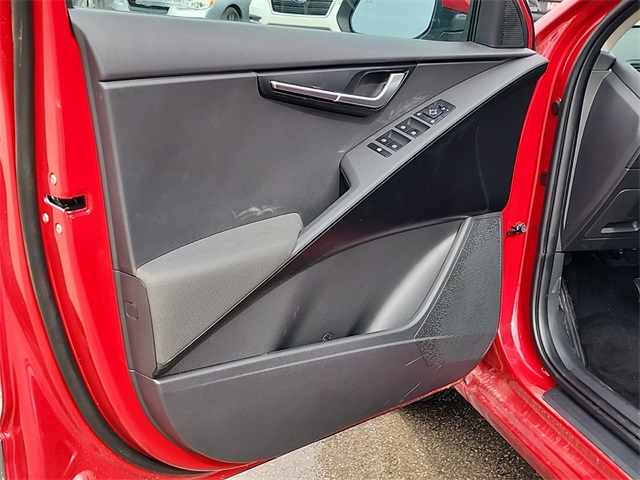 2025 Kia Niro LX photo 10