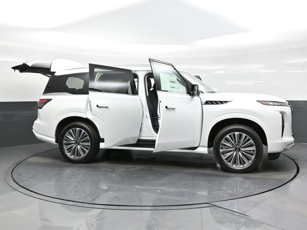 2025 Infiniti QX80 Sensory photo 31