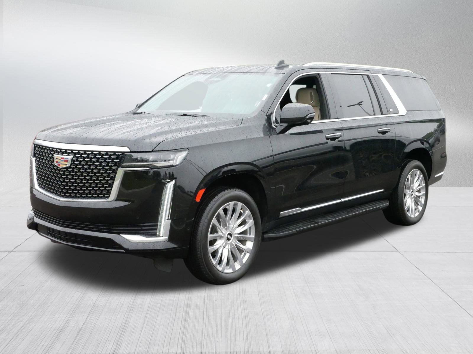 2024 Cadillac Escalade ESV Premium Luxury photo 3