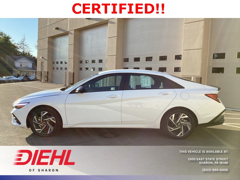 2025 Hyundai Elantra SEL Sport photo 4