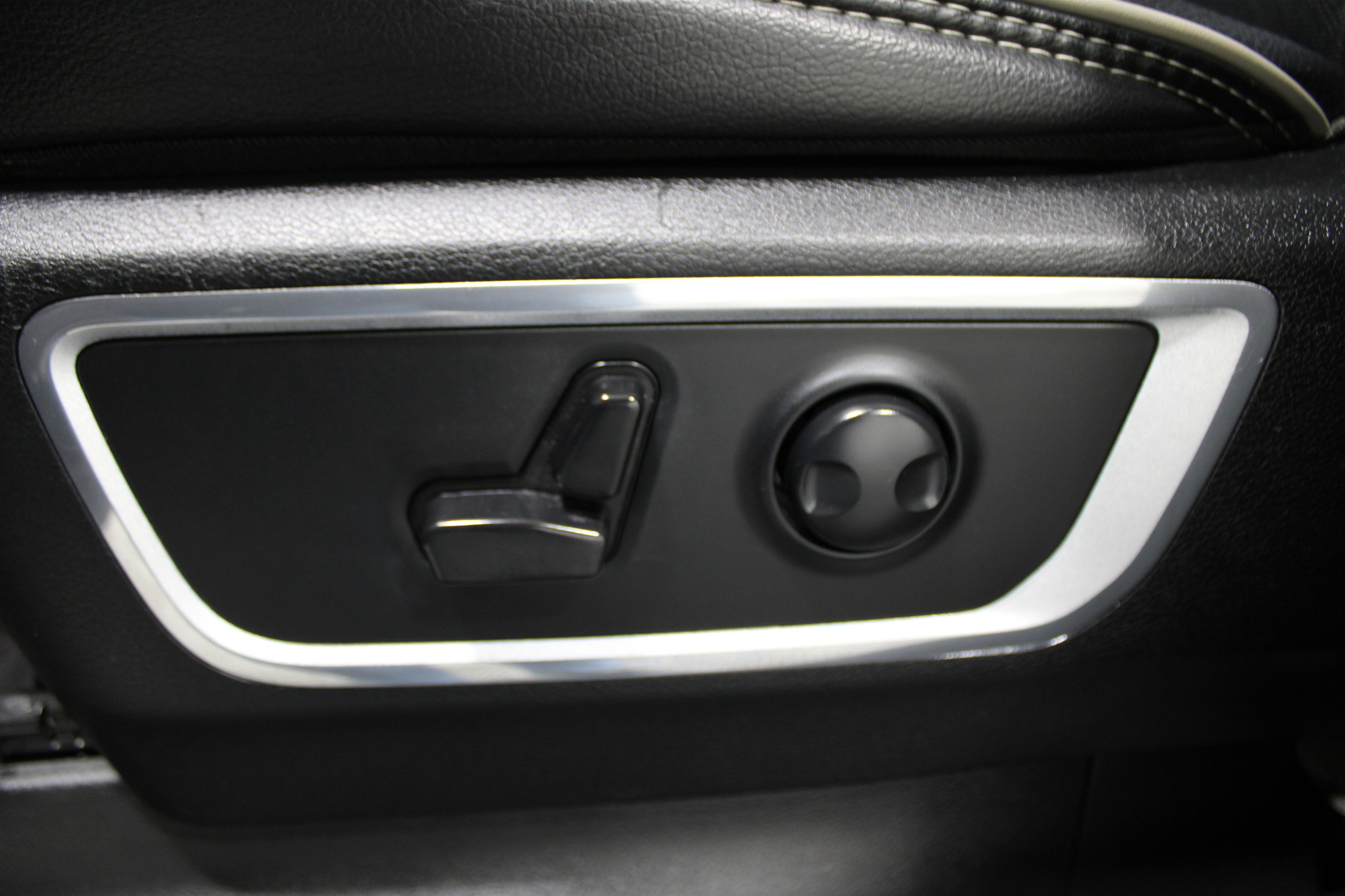 2024 Ram 1500 Laramie photo 4